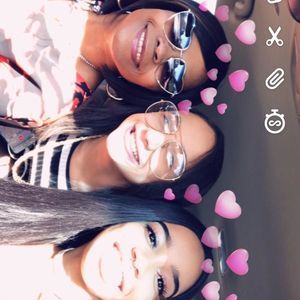 Meet your Posher, Sheila